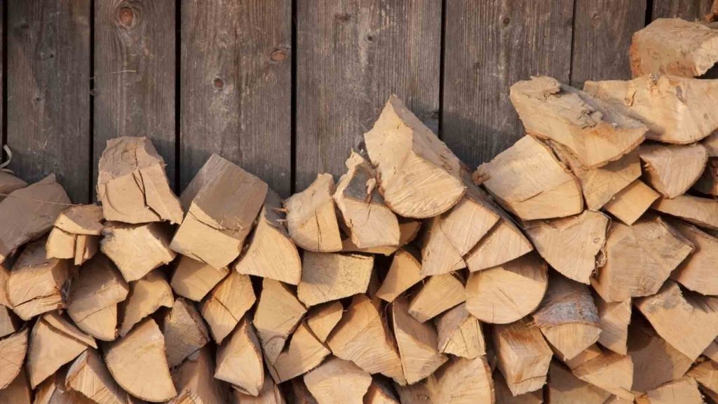 Puhl Pellets: Brennholz aus Spenge, geliefert in der Umgebung.